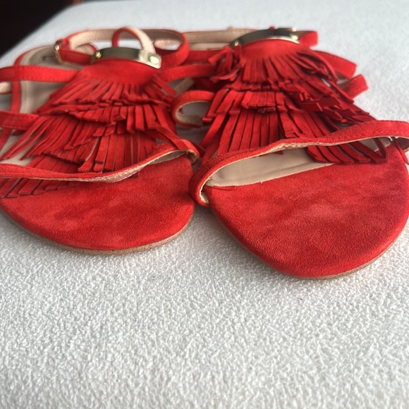 Like new Marc Fisher red suede flat sandals with fringe, gold trim, size 8.5. - Picture 2 of 10